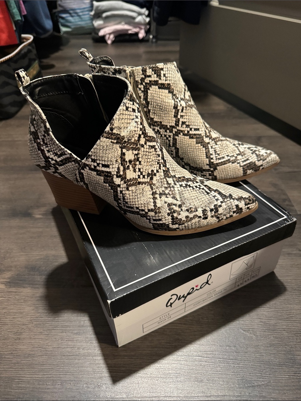 Qupid Snake-Print Ankle Booties in Beige and Black